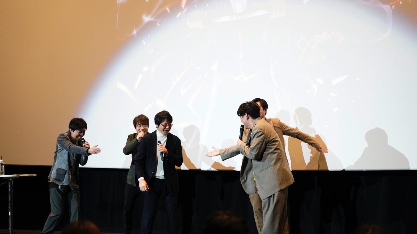 「銀魂オンシアター2D 真選組動乱篇」舞台挨拶の様子。