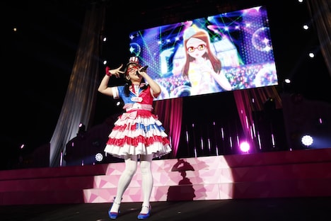 めが姉ぇ役の伊藤かな恵。