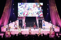 「Growin' Jewel!」の歌唱シーン。