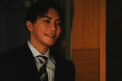 ABEMAオリジナルドラマ「死ぬほど愛して」より。