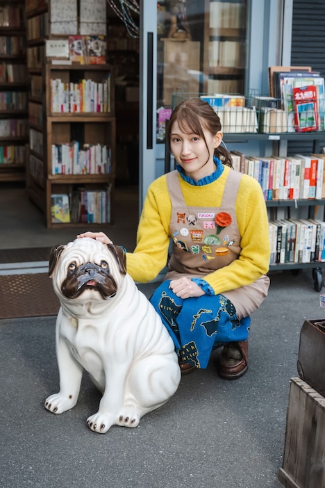 大野いと演じるあゆみ。 (c)テレQ「山田全自動の福岡暮らし」