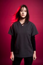 松本若菜扮する杏野朱羅。(c)フジテレビ