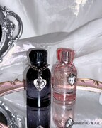 「NANA」とコスメブランド・Libroariaがコラボした香水2種類。