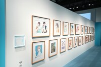 「アオのハコ展」の会場の様子。