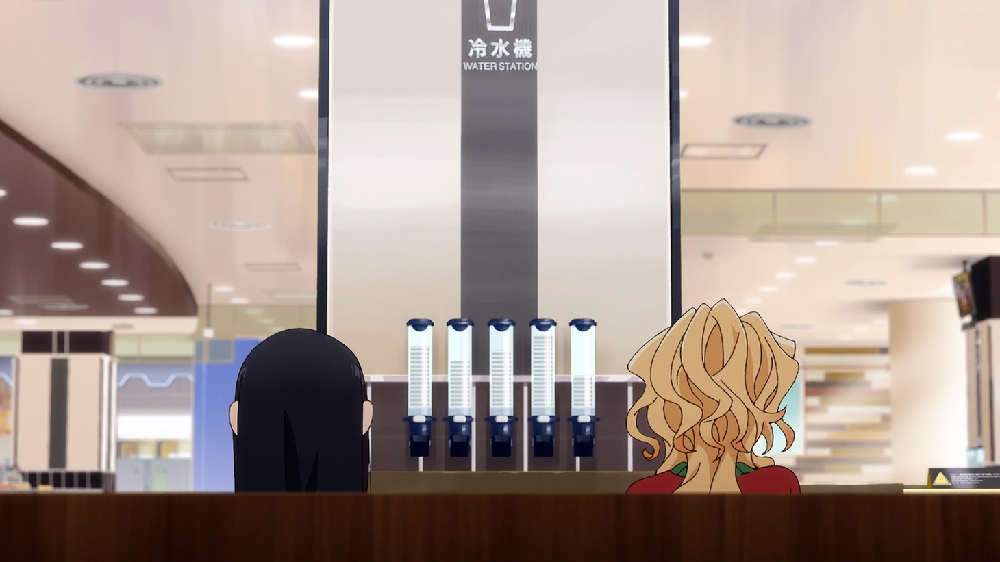 TVアニメ「フードコートで、また明日。」ティザーPVより。