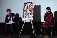左からモデレーターの叶精二氏、島本須美。