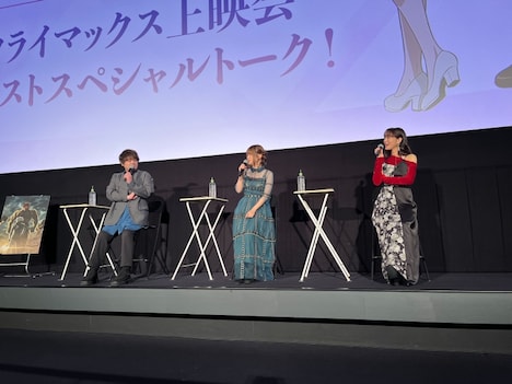 TVアニメ「ダンジョンに出会いを求めるのは間違っているだろうかV 豊穣の女神篇」クライマックス上映会の様子。