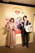 左から伊達朱里紗、伊東健人。