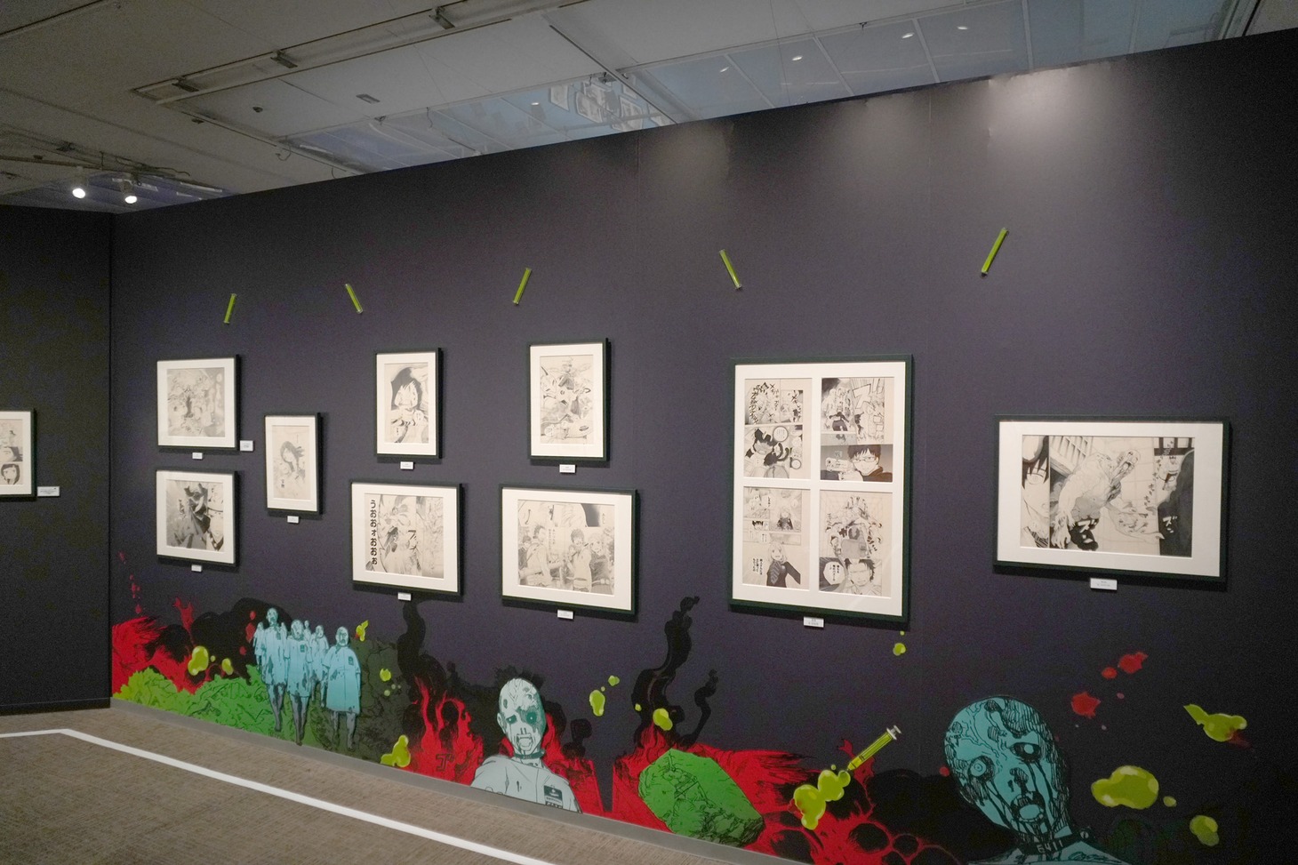 「青の祓魔師展」より。 (c)加藤和恵/集英社