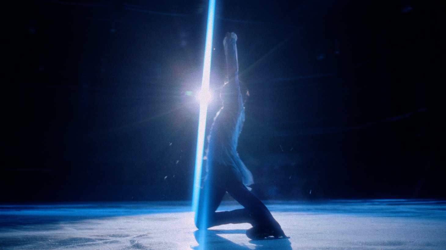 「BOW AND ARROW」羽生結弦ショートプログラムMVより。