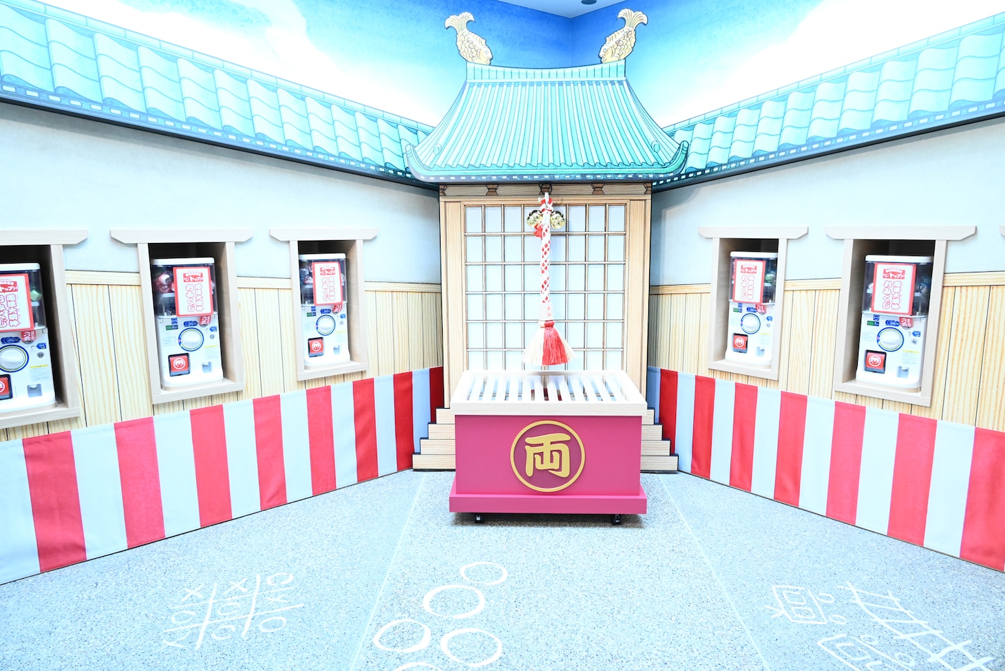 5階「両津勘吉誕生！」の両津大明神。