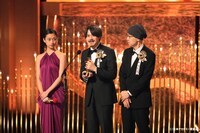 第48回日本アカデミー賞の授賞式に登壇した藤野役の河合優実、押山清高監督、アニメーターの井上俊之。