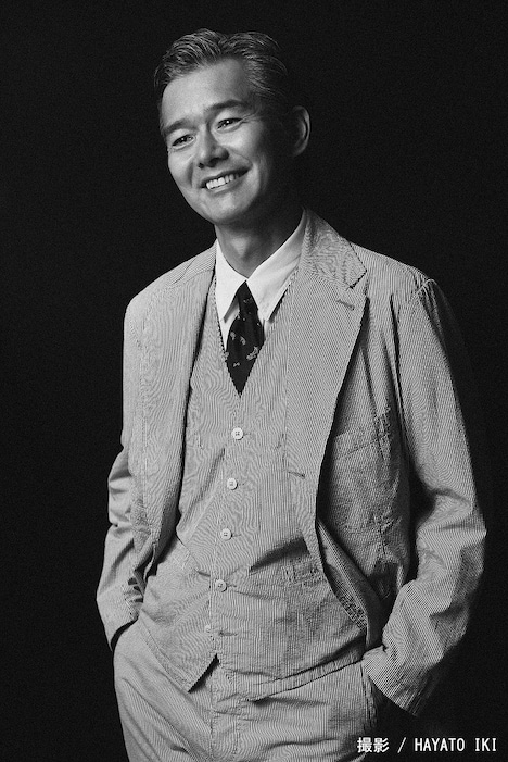 多聞真役の渡部篤郎。