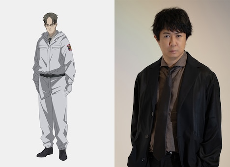 左からシュビン、声を務める杉田智和。