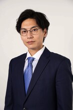 宮崎秋人演じる逢坂智昭。(c)BS松竹東急／松竹