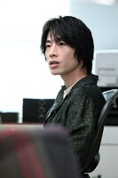 中山雄斗扮するマシコヒロキ。