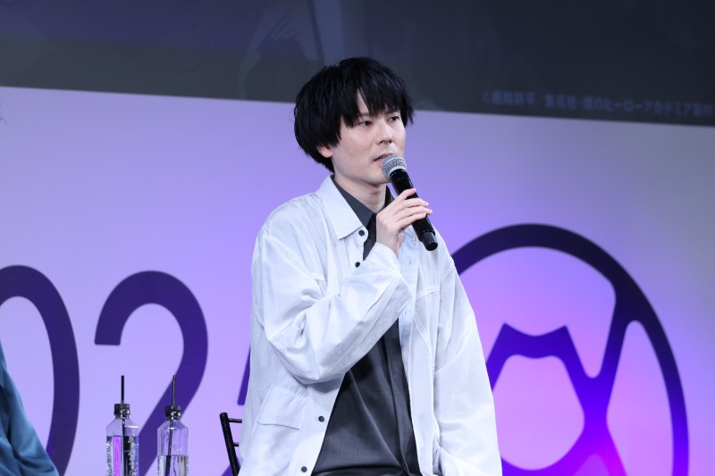 内山昂輝