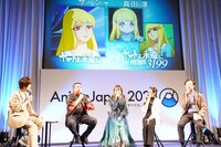 左からMCの吉田尚記、福井晴敏総監督、潘めぐみ、潘恵子、氷川竜介氏。