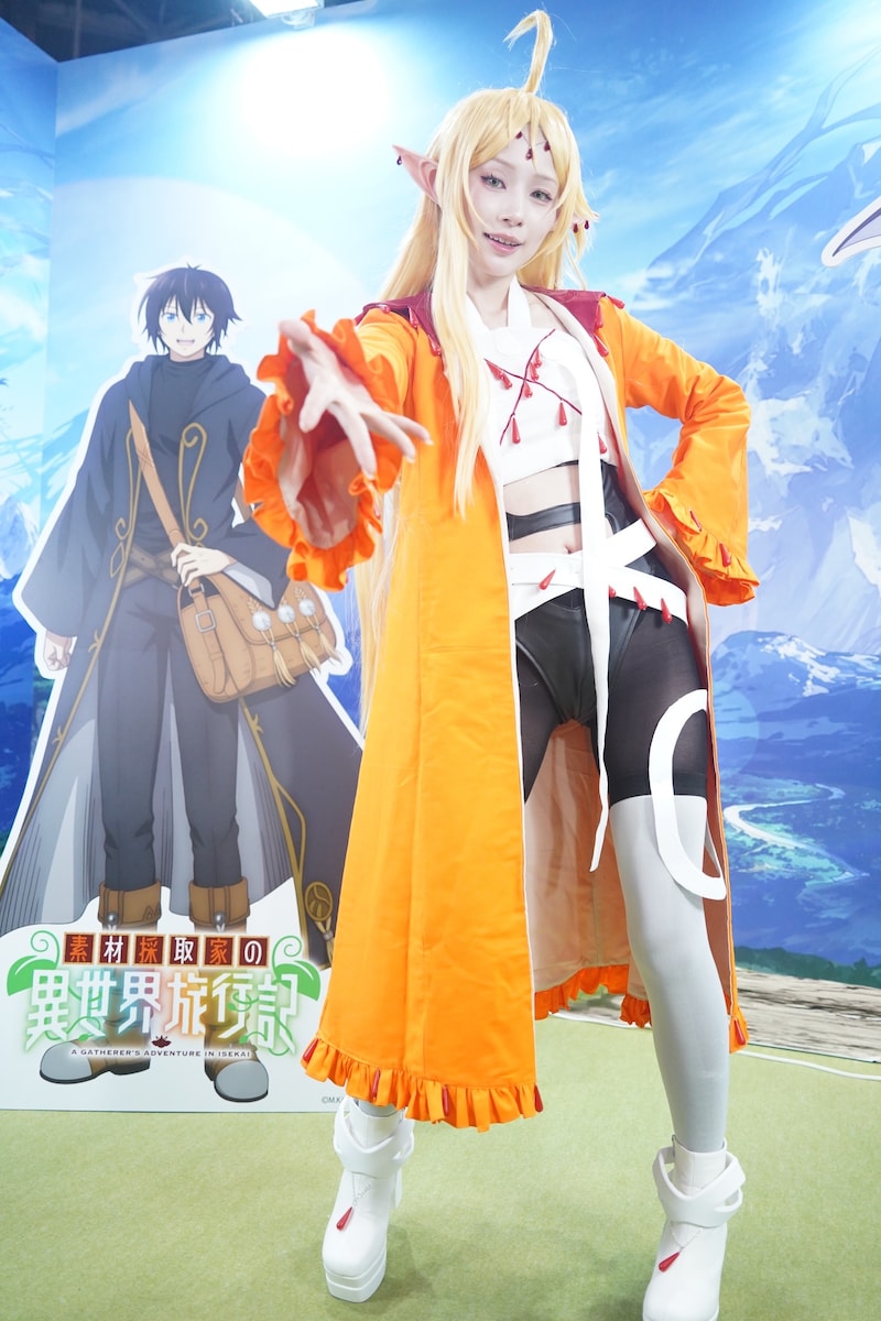 月海つくねによるブロライトのコスプレ。