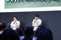 左から逢坂良太、島崎信長。