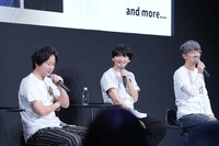 左から逢坂良太、島崎信長、櫻井孝宏。