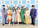 左から梅原裕一郎、安済知佳、高野麻里佳、高橋李依、菱川花菜、市ノ瀬加那、小林千晃。 (c)宮島礼吏・白泉社／「紫雲寺家の子供たち」製作委員会