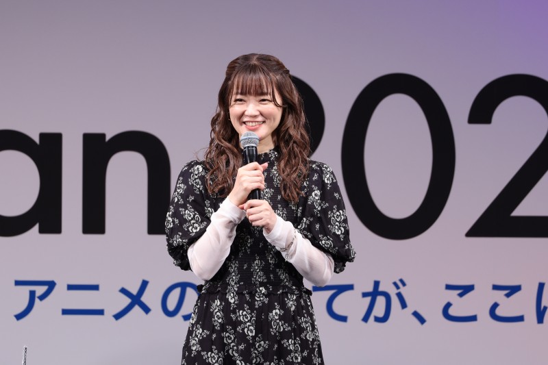 遠藤綾