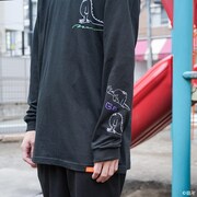 「目卍 ロングスリーブTシャツ」