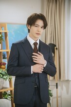 鈴木康介演じる白幡優斗