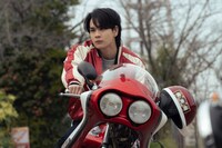 映画「BADBOYS」の場面写真。