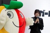 左からかわさきミュートン、朱李