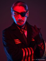 松田賢二扮する龍門光英。