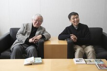 左から安彦良和、五十嵐大介