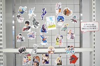 ステッカー (c)少年ジャンプ＋10周年/集英社