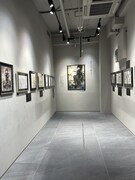 Déesse space caiman shibuyaで開催されている、出版記念展の様子