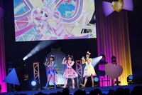 シークレットフレンズ∞。左から星川みつき役の平塚紗依、青空ひまり役の藤寺美徳、鈴風つむぎ役の久保ユリカ