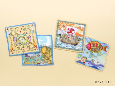 マイクロファイバーハンカチ。左から「コジコジとオウム」、「コジコジ 宝船」