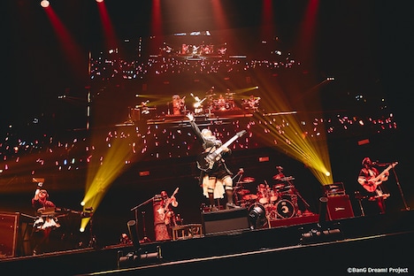 Ave Mujica（Photo：ハタサトシ、関口佳代）