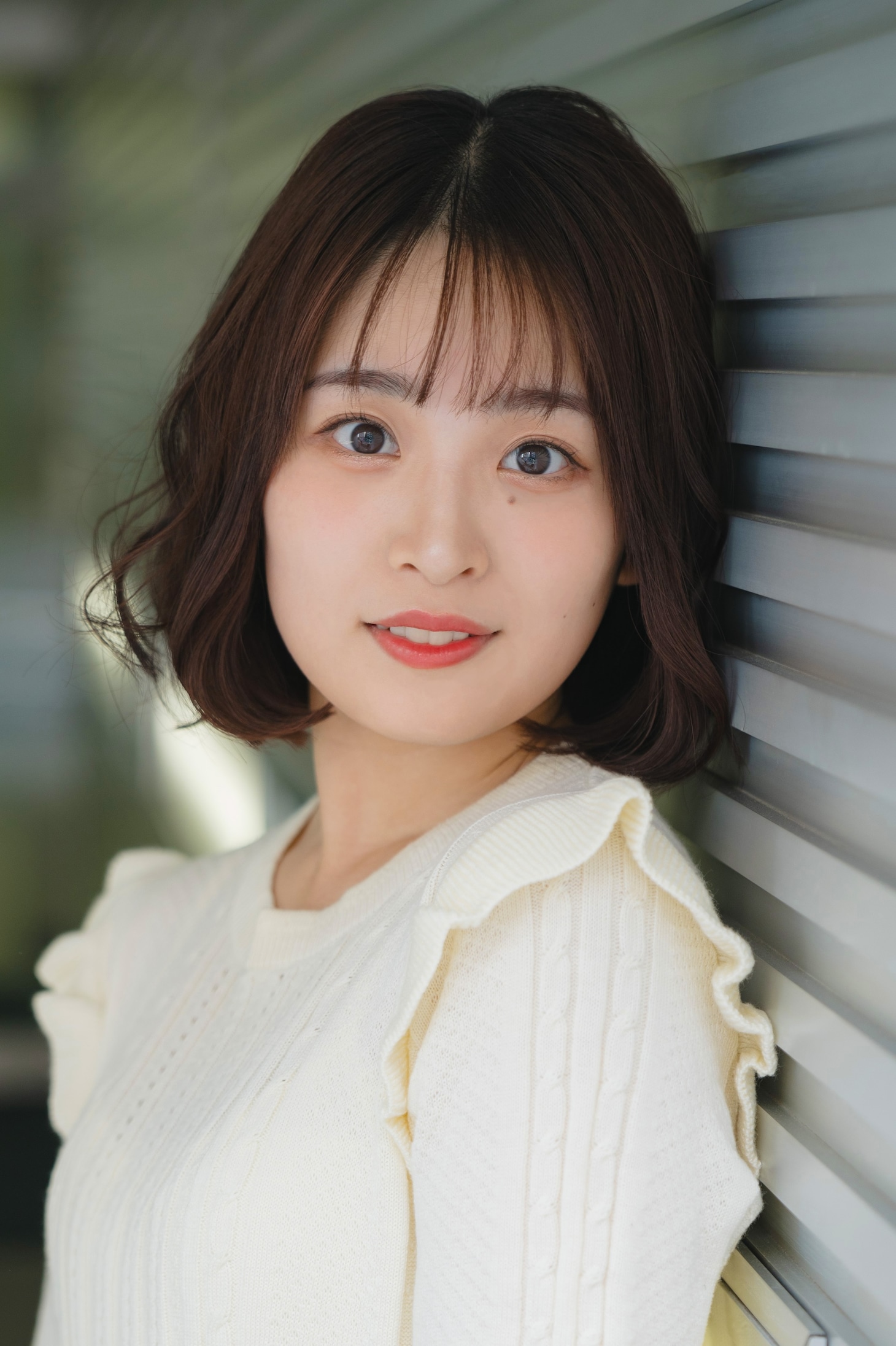 黄泉月るな役の佐竹桃華