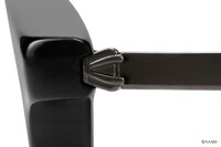 中野一花モデルのメガネ