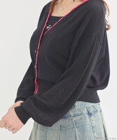 「ふたりはプリキュア ニットカーディガン ブラック：美墨なぎさ（キュアブラック）モデル」着用イメージ