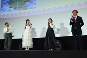 映画「小林さんちのメイドラゴン さみしがりやの竜」完成披露舞台挨拶の様子
