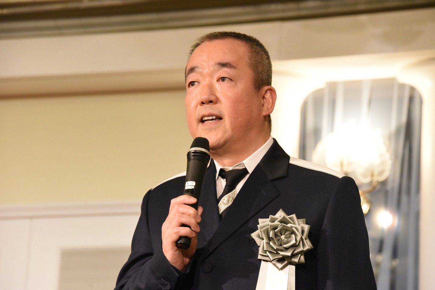 高橋のぼる