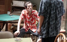 実写映画「九龍ジェネリックロマンス」より、嶋田久作演じる周