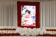 「楳図かずお サバラ！お別れの会」の祭壇