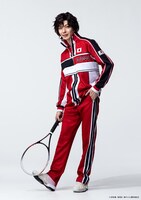 丸山龍星扮する毛利寿三郎