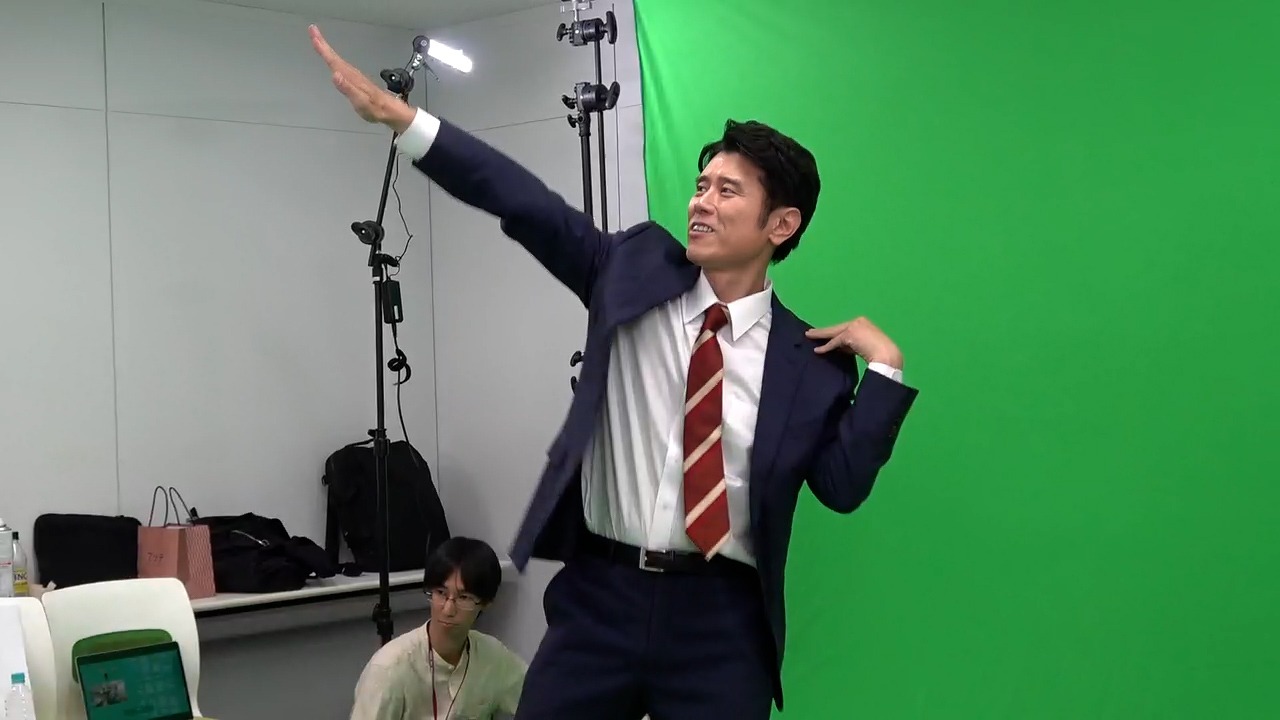 ダンス撮影中の原田泰造