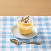 「トニオの特製プリン（キラキラステッカー付き）」