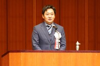 大石卓氏
