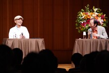 記念トークショーの様子。左からりんたろう、秋本治